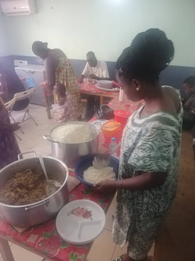 12 de junio de 2025: Senda Antigua fortalece el Comedor Social del Campo Yahondé con una jornada de alimentación solidaria